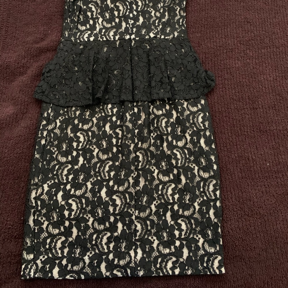 Dress - Picture 2 of 6
